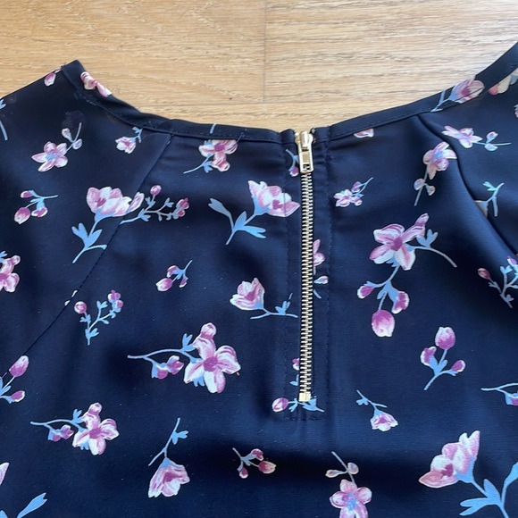 Papermoon - Larie Tie Sleeve Blouse - Picture 9 of 10